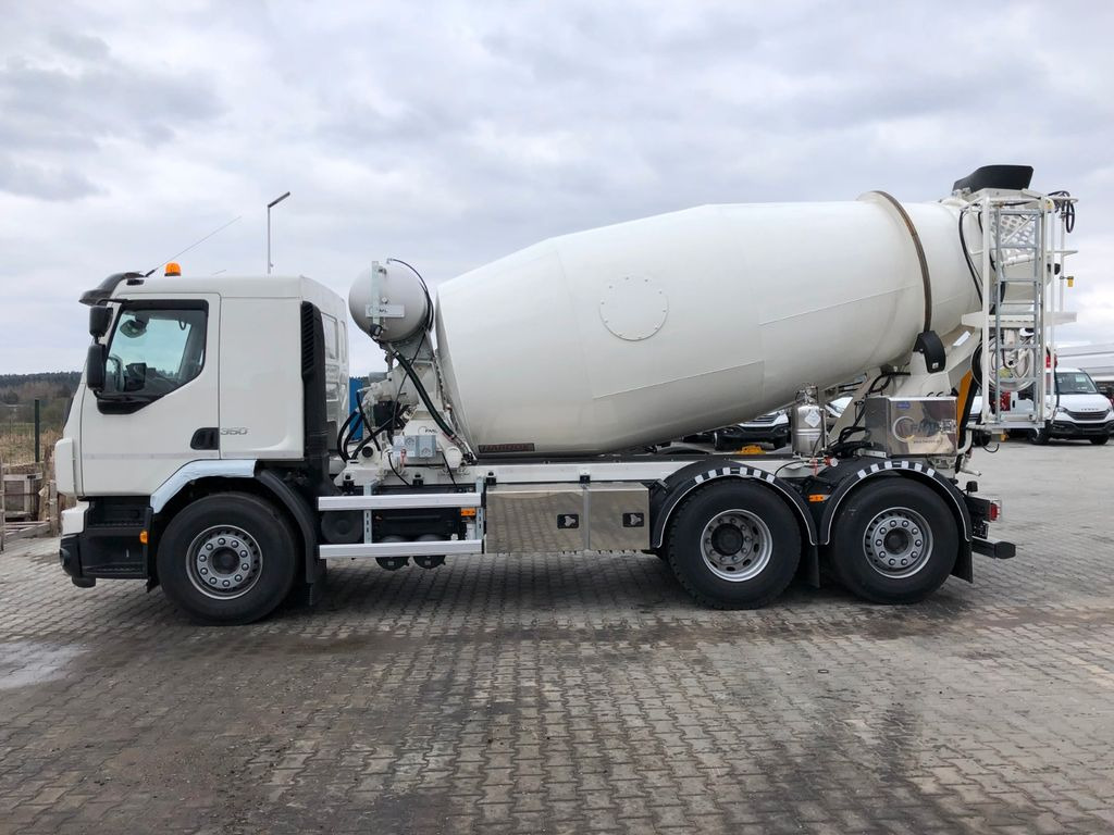 Volvo FE 350 FML 7 M3 RINNE 10 M - Автобетоносмеситель: фото 4 Volvo FE 350 FML 7 M3 RINNE 10 M - Автобетоносмеситель: фото 4