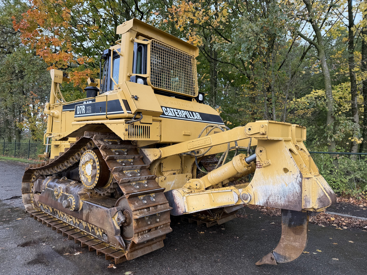 Caterpillar D7R XR CE / LOW HOURS / TOP CONDITION - Бульдозер: фото 4 Caterpillar D7R XR CE / LOW HOURS / TOP CONDITION - Бульдозер: фото 4