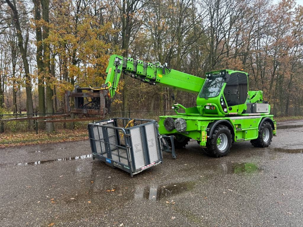 Merlo Roto40.26 MCSS - Телескопический погрузчик: фото 1 Merlo Roto40.26 MCSS - Телескопический погрузчик: фото 1