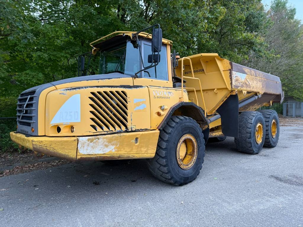 Volvo A25D - Сочленённый самосвал: фото 1 Volvo A25D - Сочленённый самосвал: фото 1
