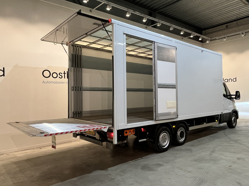 Iveco Daily 35S18 3.0 BE Clixtar Automaat Bakwagen met Laadklep / Laadvermogen 3.060 KG / Euro 6 / Luchtvering / Airco / Camera / CarPlay / Cruise Control / 91.000 KM !! - Фургон с закрытым кузовом: фото 2 Iveco Daily 35S18 3.0 BE Clixtar Automaat Bakwagen met Laadklep / Laadvermogen 3.060 KG / Euro 6 / Luchtvering / Airco / Camera / CarPlay / Cruise Control / 91.000 KM !! - Фургон с закрытым кузовом: фото 2