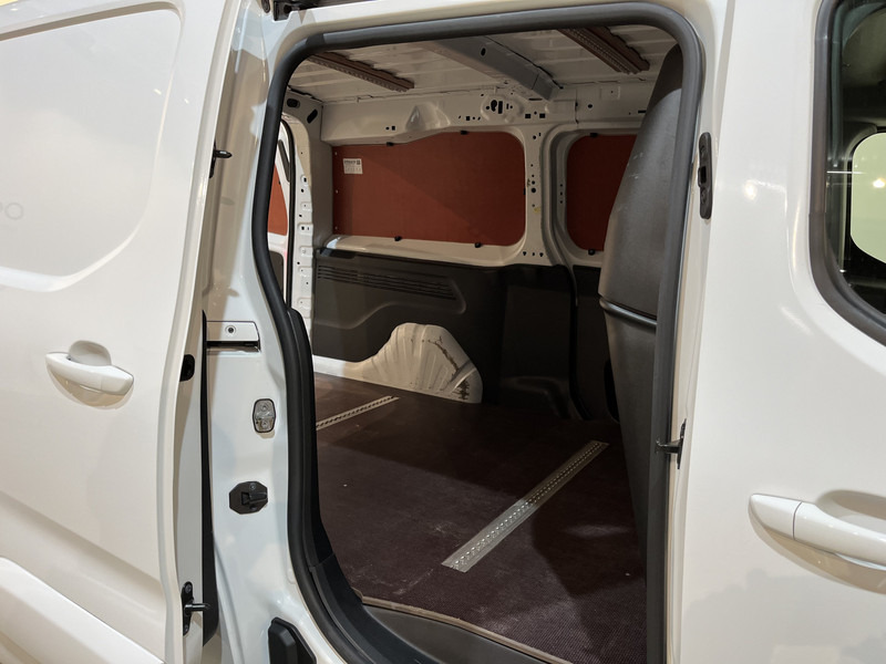 Легковой фургон Opel Combo 1.5D L2H1 Innovation / Euro 6 / Airco / Camera / Cruise Control / Navigatie / CarPlay / LMV  / BPM VRIJ !!: фото 17