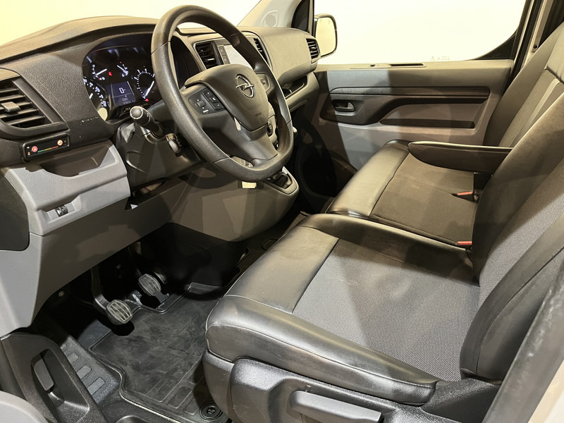 Легковой фургон Opel Vivaro 2.0 CDTI L3H1 150 PK Servicebus / Inrichting / Euro 6 / Airco / Cruise Control / Camera / Trekhaak / CarPlay / Navigatie / 3-Zits /: фото 6