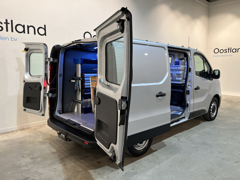 Renault Trafic 2.0 dCi L1H1 170 PK Automaat Servicebus / Sortimo Inrichting / Euro 6 / Airco / Cruise Control / Camera / Trekhaak / 3-Zits / BPM VRIJ !! - Легковой фургон: фото 2 Renault Trafic 2.0 dCi L1H1 170 PK Automaat Servicebus / Sortimo Inrichting / Euro 6 / Airco / Cruise Control / Camera / Trekhaak / 3-Zits / BPM VRIJ !! - Легковой фургон: фото 2
