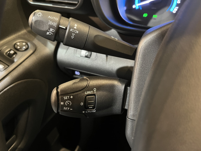 Toyota PROACE CITY Electric Live 50 kWh / 100% elektrisch !! / CCS Snellader / Airco / Cruise Control / CarPlay / Navigatie / Camera / 6.200 KM !! Z.G.A.N. / BPM VRIJ !! в лизинг Toyota PROACE CITY Electric Live 50 kWh / 100% elektrisch !! / CCS Snellader / Airco / Cruise Control / CarPlay / Navigatie / Camera / 6.200 KM !! Z.G.A.N. / BPM VRIJ !!: фото 11