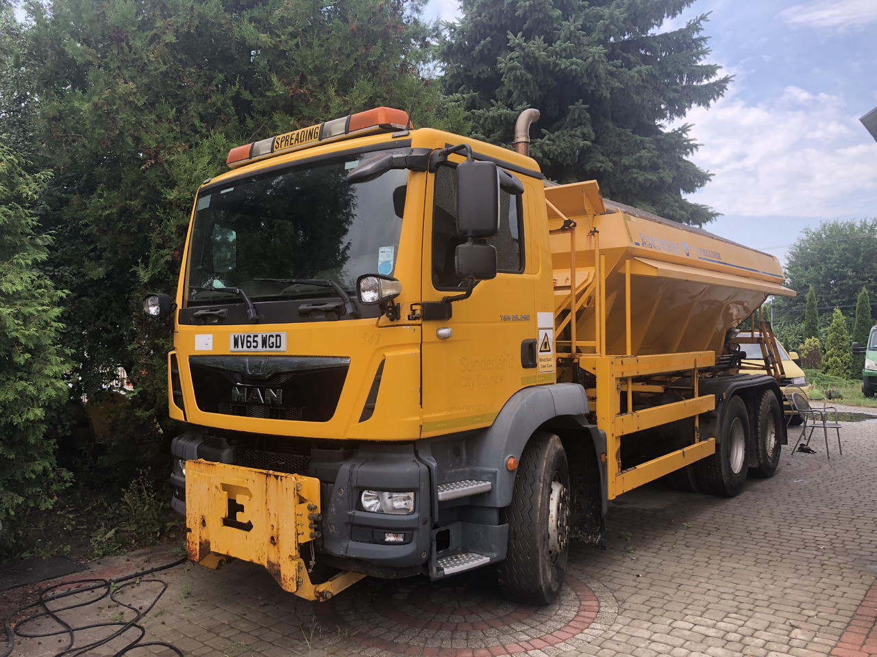 MAN TGM 26.290 Gritter/spreder 6x4 plough - Коммунальная/ Специальная техника: фото 1 MAN TGM 26.290 Gritter/spreder 6x4 plough - Коммунальная/ Специальная техника: фото 1