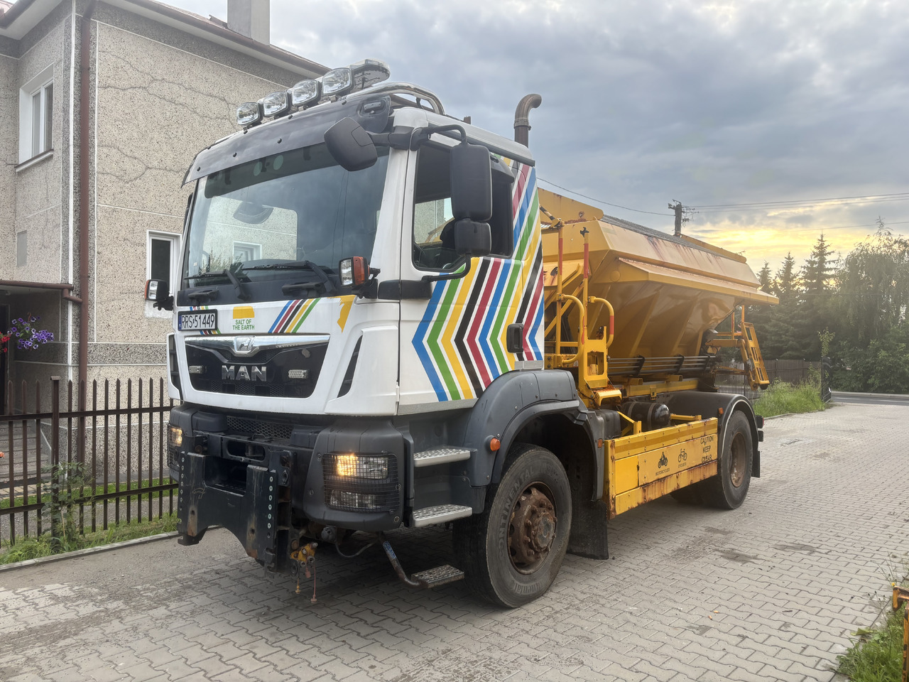 MAN TGM 18.290 4X4 BB GRITTER/SPREADER/PLOUGH - Снегоуборочная машина: фото 2 MAN TGM 18.290 4X4 BB GRITTER/SPREADER/PLOUGH - Снегоуборочная машина: фото 2