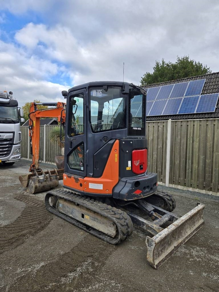 Hitachi ZX 38 U-5 A - Мини-экскаватор: фото 2 Hitachi ZX 38 U-5 A - Мини-экскаватор: фото 2