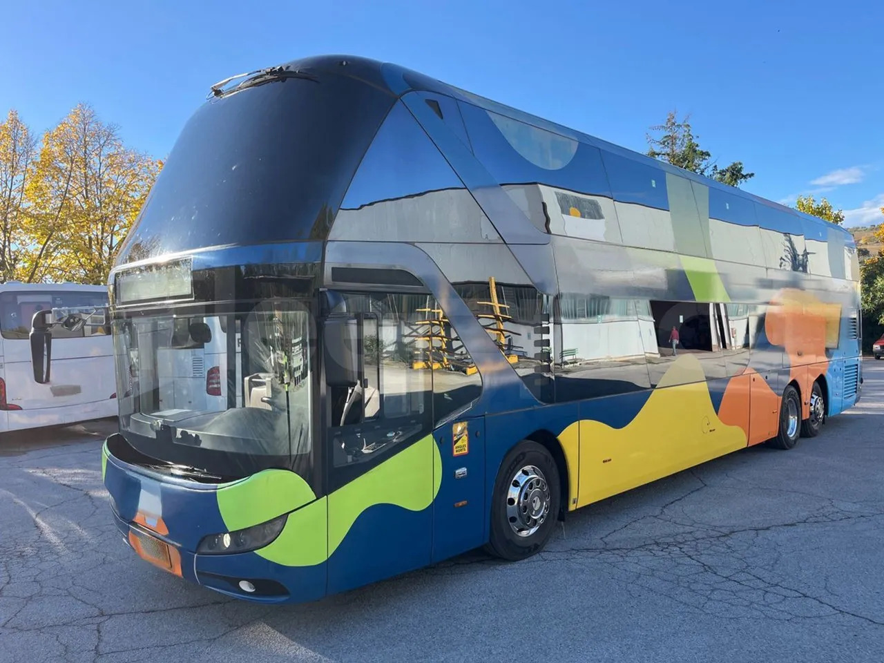 Neoplan Skyliner - Другая техника: фото 4 Neoplan Skyliner - Другая техника: фото 4