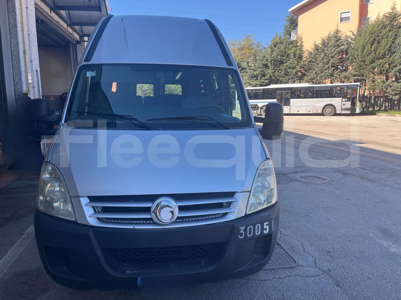 Iveco Daily - Микроавтобус, Пассажирский фургон: фото 2 Iveco Daily - Микроавтобус, Пассажирский фургон: фото 2