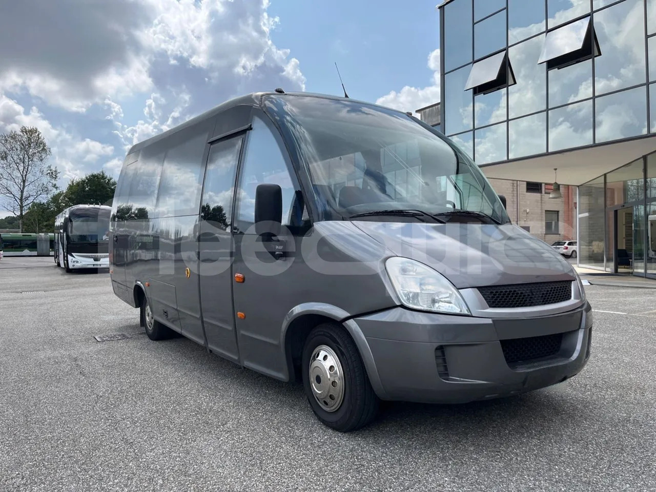 Iveco Daily - Туристический автобус: фото 1 Iveco Daily - Туристический автобус: фото 1