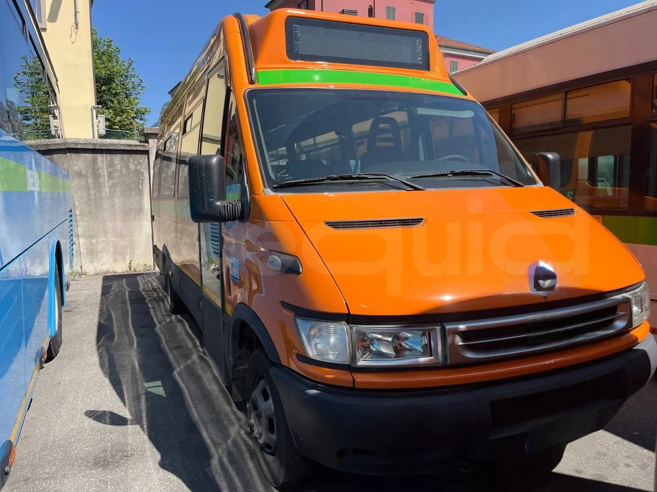 Iveco Daily - Микроавтобус, Пассажирский фургон: фото 2 Iveco Daily - Микроавтобус, Пассажирский фургон: фото 2