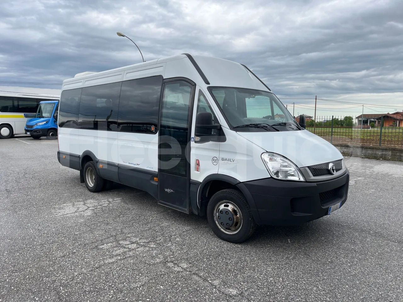Iveco Daily - Микроавтобус, Пассажирский фургон: фото 1 Iveco Daily - Микроавтобус, Пассажирский фургон: фото 1