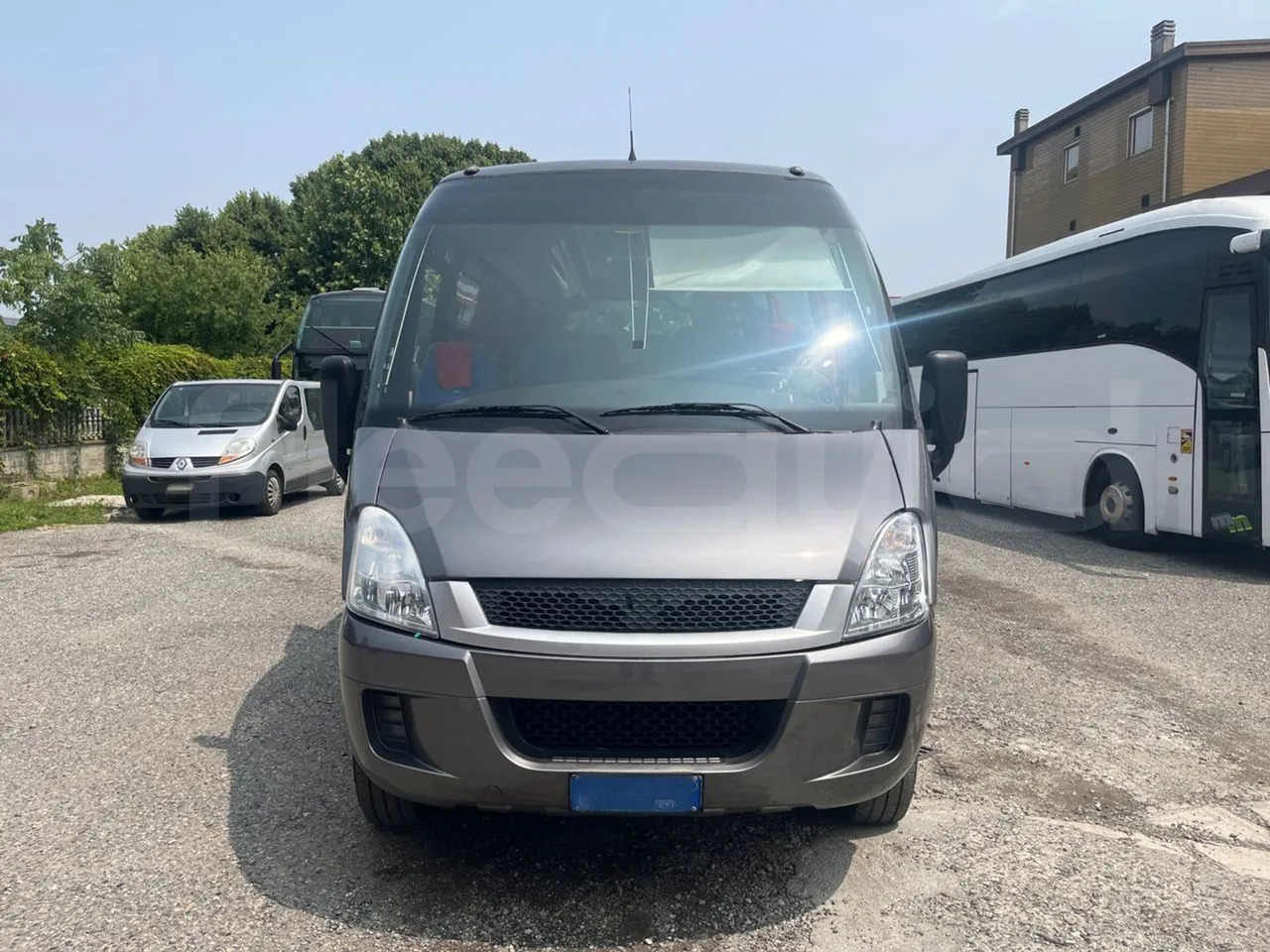 Iveco Daily - Туристический автобус: фото 1 Iveco Daily - Туристический автобус: фото 1