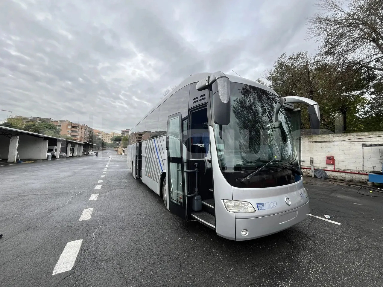 Iveco Irisbus Italia - Туристический автобус: фото 1 Iveco Irisbus Italia - Туристический автобус: фото 1