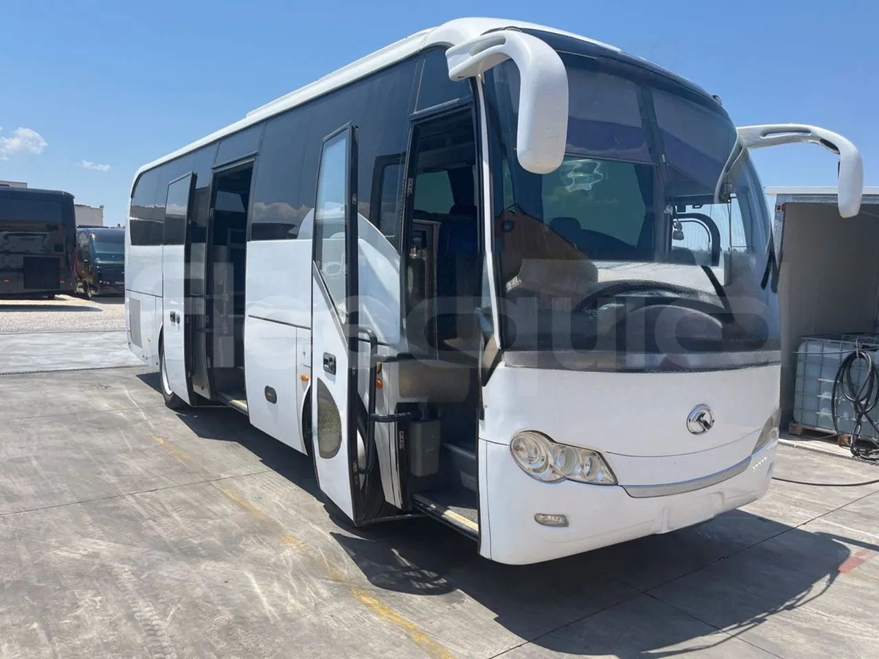 King Long XMQ6900 - Туристический автобус: фото 1 King Long XMQ6900 - Туристический автобус: фото 1