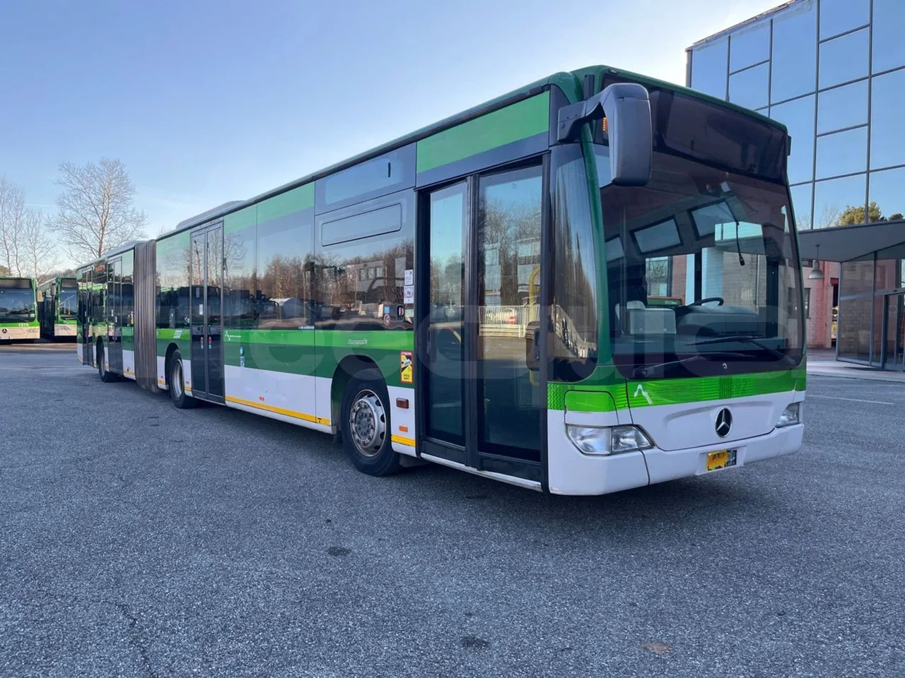 Mercedes-Benz O 530 - Сочленённый автобус: фото 1 Mercedes-Benz O 530 - Сочленённый автобус: фото 1