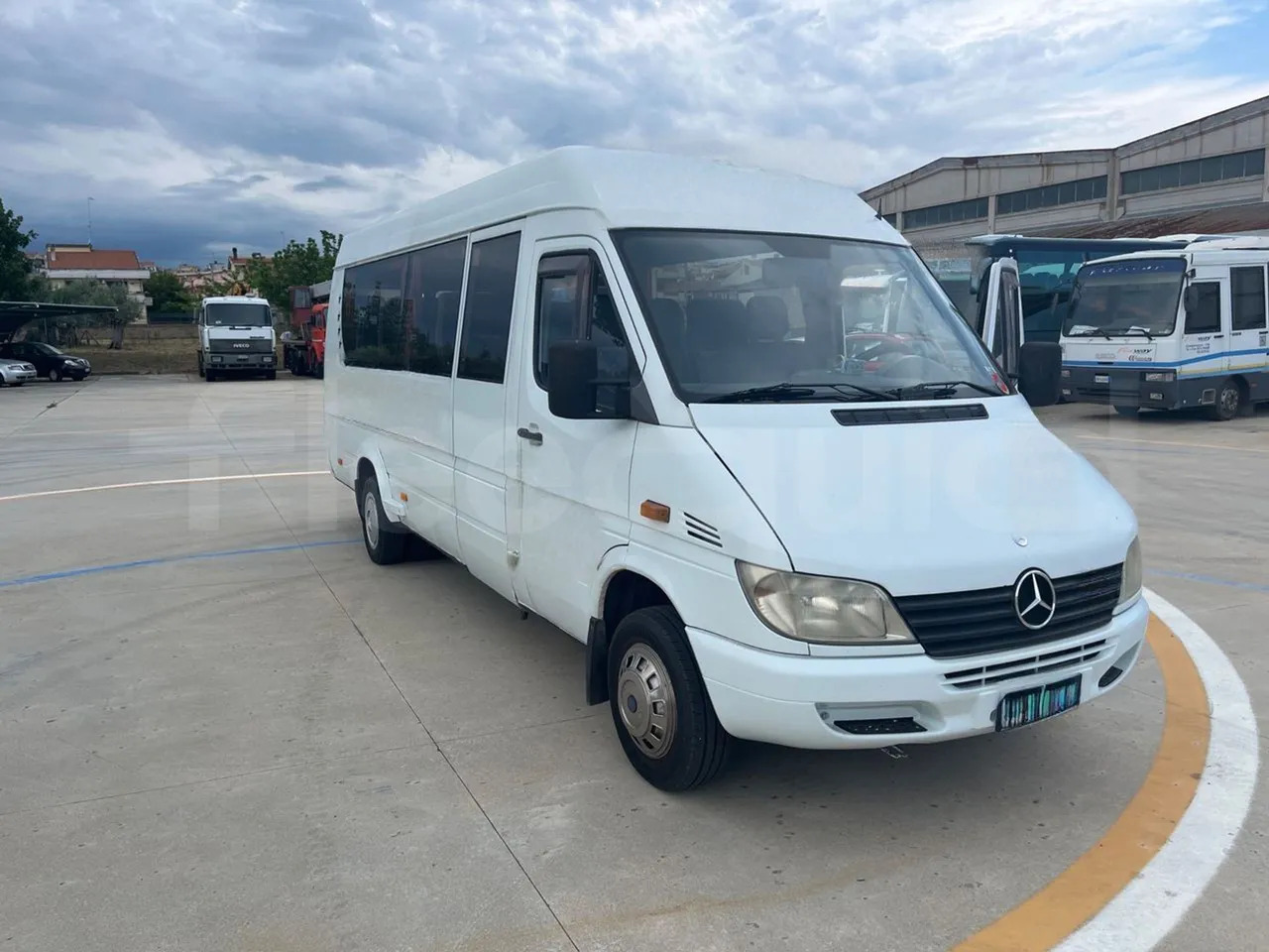 Mercedes-Benz Sprinter - Микроавтобус, Пассажирский фургон: фото 1 Mercedes-Benz Sprinter - Микроавтобус, Пассажирский фургон: фото 1