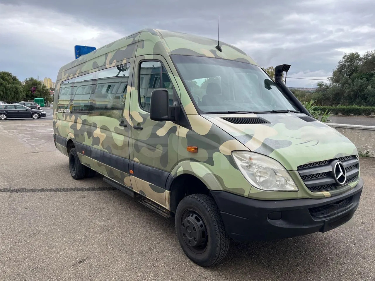 Mercedes-Benz Sprinter - Пригородный автобус: фото 1 Mercedes-Benz Sprinter - Пригородный автобус: фото 1