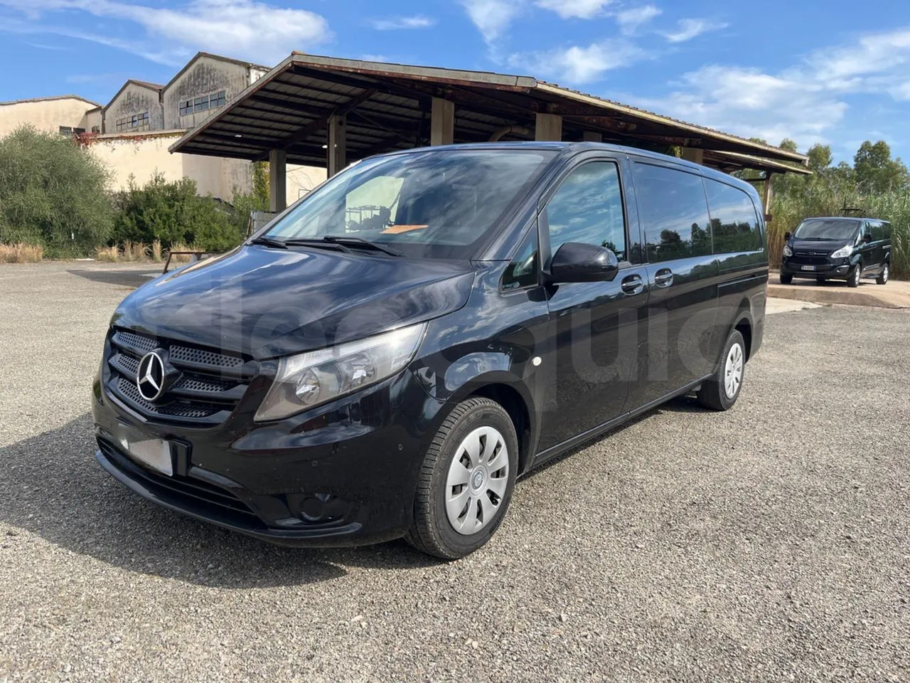Mercedes-Benz Vito Tourer - Микроавтобус, Пассажирский фургон: фото 4 Mercedes-Benz Vito Tourer - Микроавтобус, Пассажирский фургон: фото 4