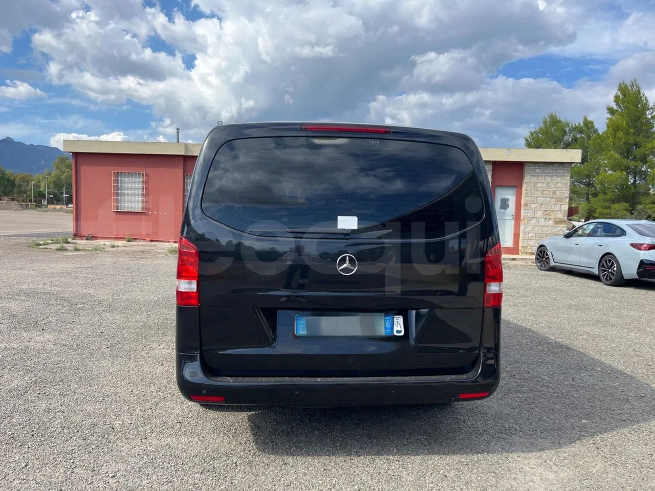 Mercedes-Benz Vito Tourer - Микроавтобус, Пассажирский фургон: фото 5 Mercedes-Benz Vito Tourer - Микроавтобус, Пассажирский фургон: фото 5