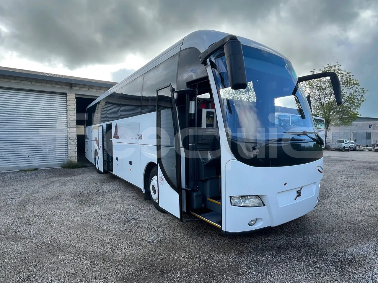 Volvo Barbi Genesis - Туристический автобус: фото 1 Volvo Barbi Genesis - Туристический автобус: фото 1