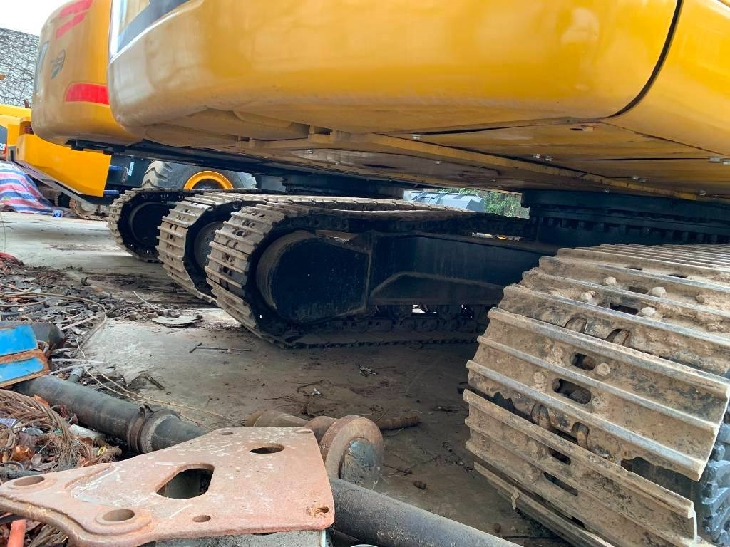 Гусеничный экскаватор CAT 320D2: фото 23