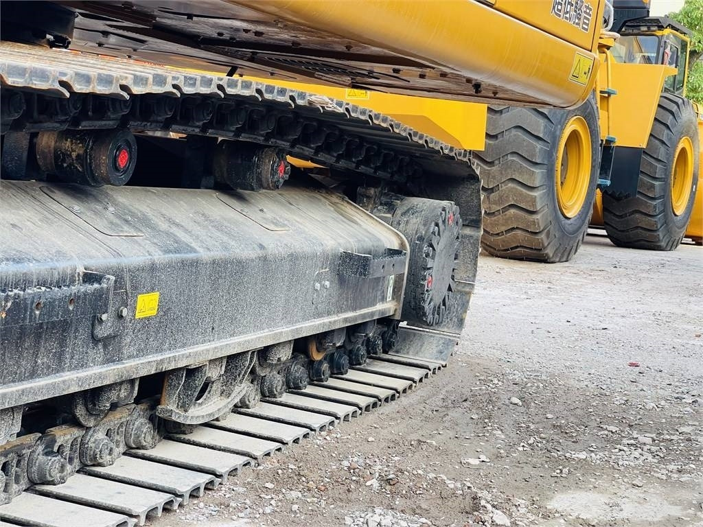 Гусеничный экскаватор CAT 320d2l: фото 23