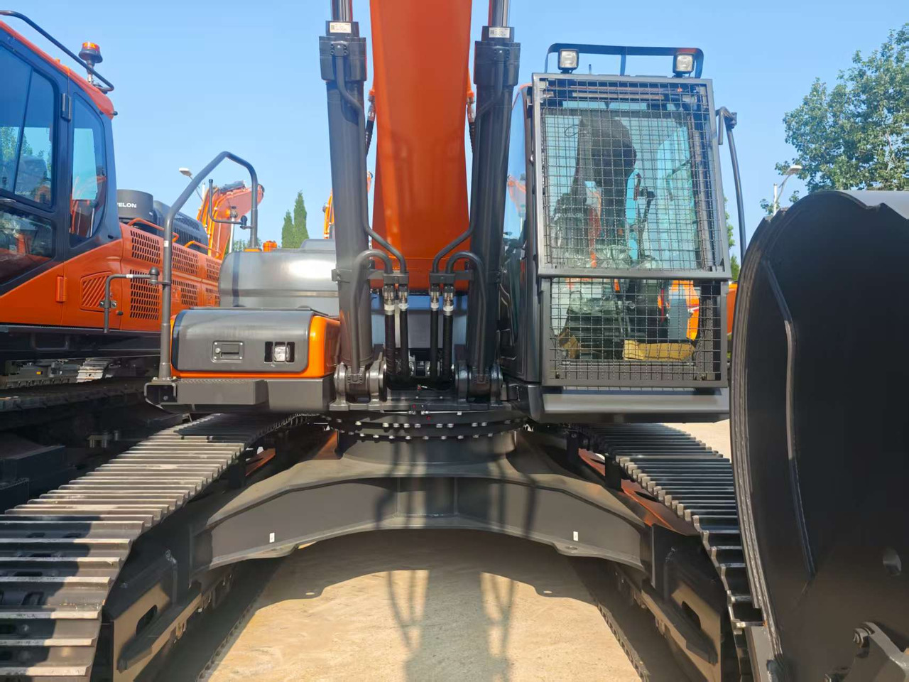 Develon DX360LCA-7M - Гусеничный экскаватор: фото 3 Develon DX360LCA-7M - Гусеничный экскаватор: фото 3