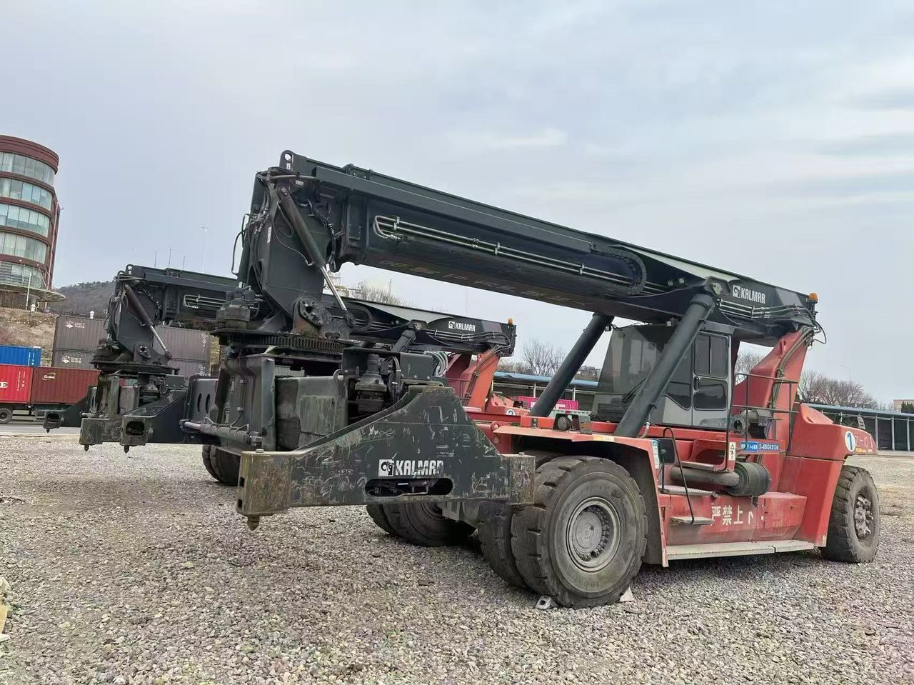 KALMAR DRT450 - Ричстакер: фото 4 KALMAR DRT450 - Ричстакер: фото 4