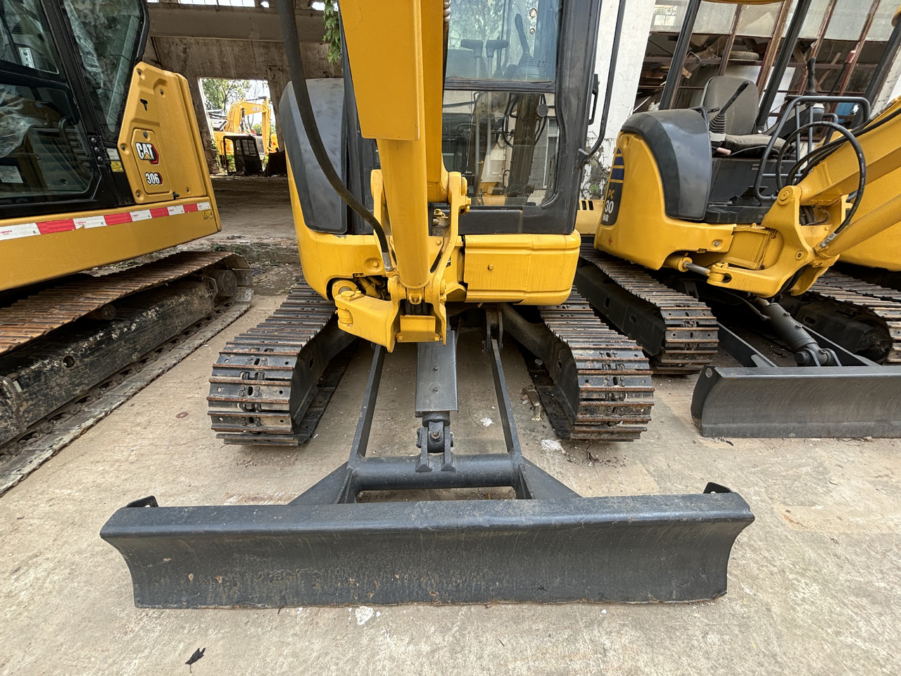 KOMATSU PC35MR - Мини-экскаватор: фото 5 KOMATSU PC35MR - Мини-экскаватор: фото 5