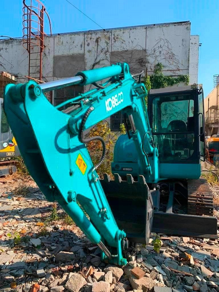 Kobelco SK 60 - Гусеничный экскаватор: фото 3 Kobelco SK 60 - Гусеничный экскаватор: фото 3