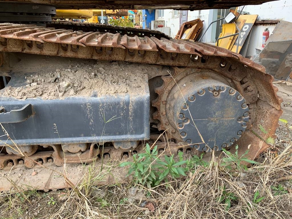 Komatsu PC 240 - Гусеничный экскаватор: фото 4 Komatsu PC 240 - Гусеничный экскаватор: фото 4