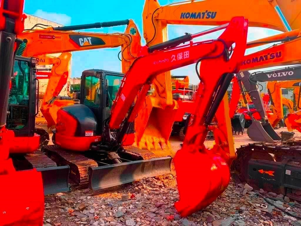 Kubota KX 163-5 - Мини-экскаватор: фото 1 Kubota KX 163-5 - Мини-экскаватор: фото 1