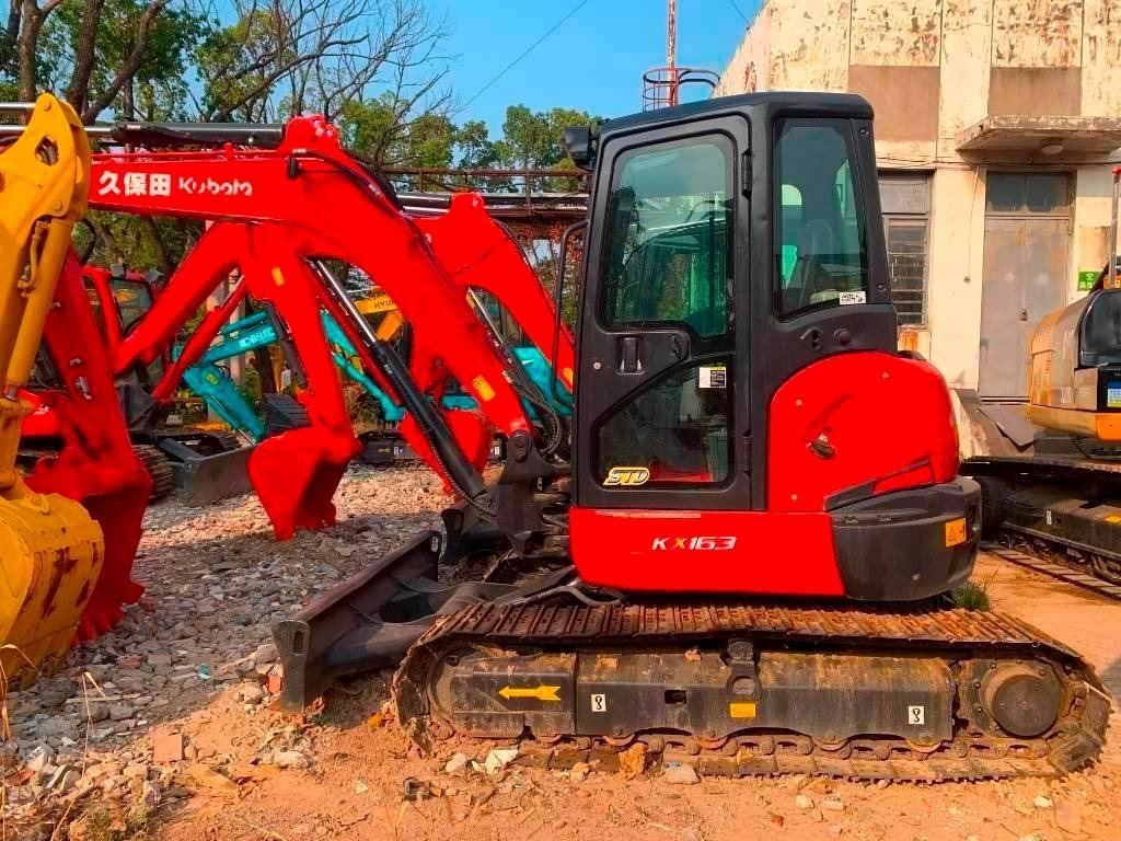 Kubota KX 163-5 - Мини-экскаватор: фото 1 Kubota KX 163-5 - Мини-экскаватор: фото 1