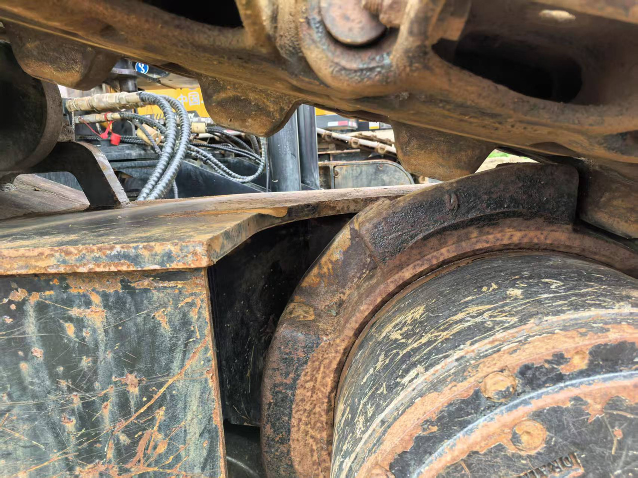 SANY SCC1000A-6 - Гусеничный кран: фото 4 SANY SCC1000A-6 - Гусеничный кран: фото 4