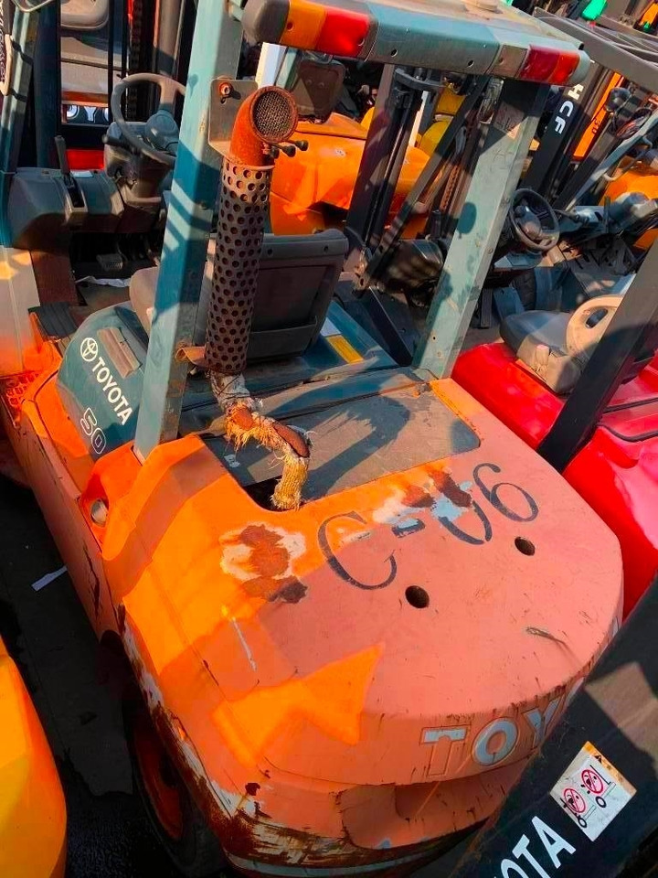 Toyota 7 FDA 50  - Дизельный погрузчик: фото 5 Toyota 7 FDA 50  - Дизельный погрузчик: фото 5