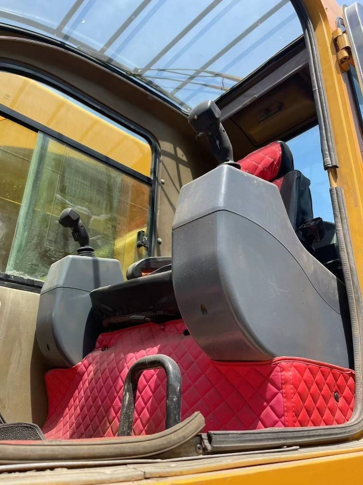 XCMG QY70K-II  - Вседорожный кран: фото 5 XCMG QY70K-II  - Вседорожный кран: фото 5