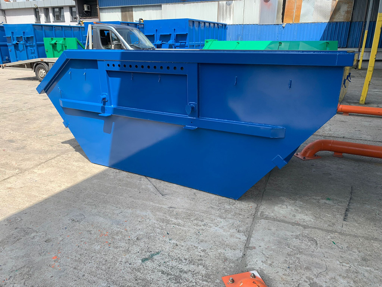 Mulda/Bauschuttcontainer/Absetzmulde/Multicar M1 - Бункер накопитель: фото 4 Mulda/Bauschuttcontainer/Absetzmulde/Multicar M1 - Бункер накопитель: фото 4