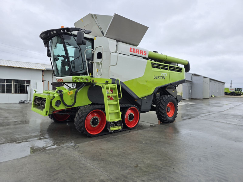 Зерноуборочный комбайн для транспортировки пищевых продуктов Claas Lexion 770: фото 1