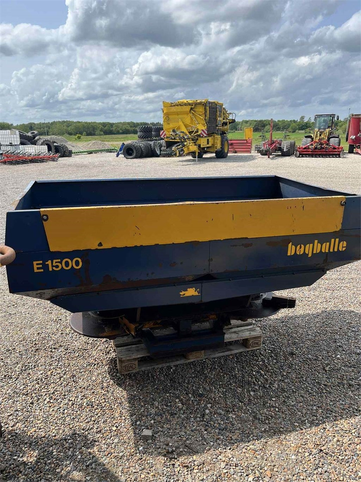Bogballe E1500  - Техника для внесения удобрений: фото 3 Bogballe E1500  - Техника для внесения удобрений: фото 3