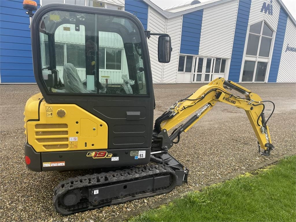 New Holland E19C AG - Мини-экскаватор: фото 4 New Holland E19C AG - Мини-экскаватор: фото 4