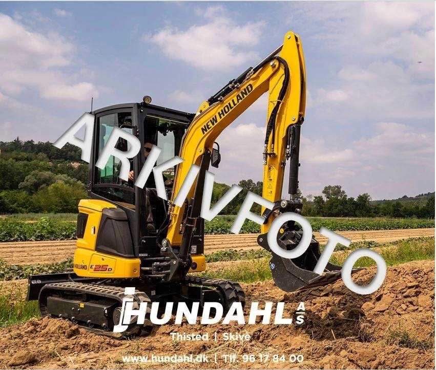New Holland E22D CAB AG - Мини-экскаватор: фото 1 New Holland E22D CAB AG - Мини-экскаватор: фото 1