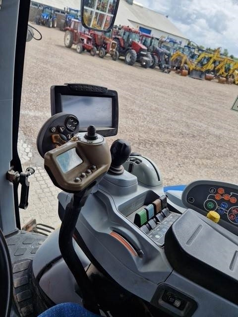 New Holland T6090RCSS SWII - Трактор: фото 5 New Holland T6090RCSS SWII - Трактор: фото 5