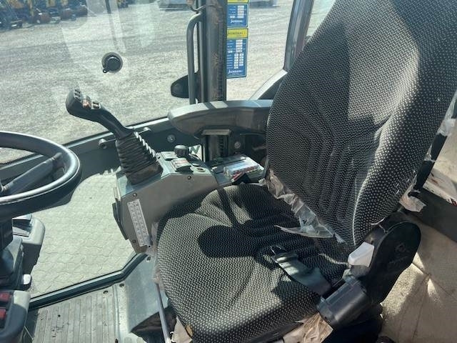 Weidemann 5080 STAGE V - Компактный фронтальный погрузчик: фото 5 Weidemann 5080 STAGE V - Компактный фронтальный погрузчик: фото 5