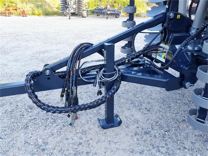 Agro - TOM 6 Meter discharve HD model med frø udstyr - Дисковая борона: фото 4 Agro - TOM 6 Meter discharve HD model med frø udstyr - Дисковая борона: фото 4