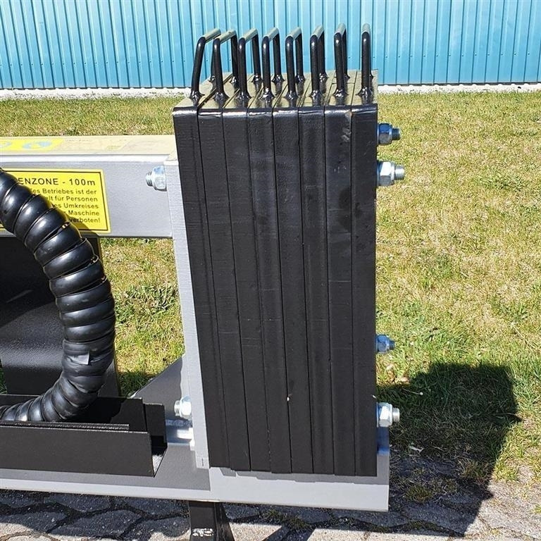 Dk-Tec - Косилка-измельчитель/ Мульчер: фото 3 Dk-Tec - Косилка-измельчитель/ Мульчер: фото 3