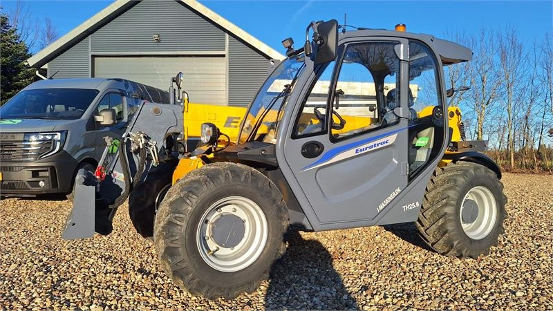 Eurotrac TH25.6 Fabrks ny - Телескопический погрузчик: фото 1 Eurotrac TH25.6 Fabrks ny - Телескопический погрузчик: фото 1