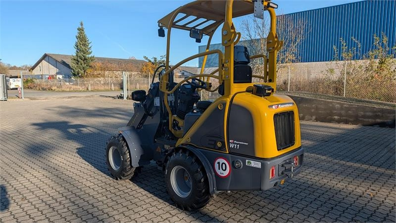 Eurotrac W11 - Компактный фронтальный погрузчик: фото 3 Eurotrac W11 - Компактный фронтальный погрузчик: фото 3