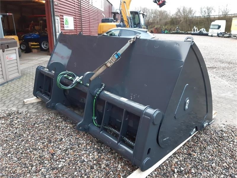 Inter-Tech højtipskovl inter-tech 3 meters - Ковш для погрузчика: фото 3 Inter-Tech højtipskovl inter-tech 3 meters - Ковш для погрузчика: фото 3